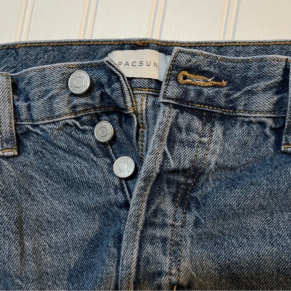 PacSun High Rise Relaxed Denim Shorts Size 27 Distressed Cutoff Jean Shorts - Picture 2 of 8